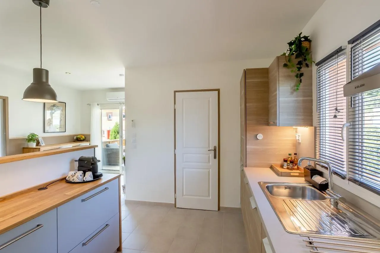 Apartment Domitia Roussillon Appartement Luberon